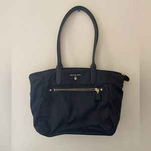 Used Women’s Michael Kors Handbag